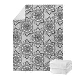 Zentangle Floral Pattern Print Blanket