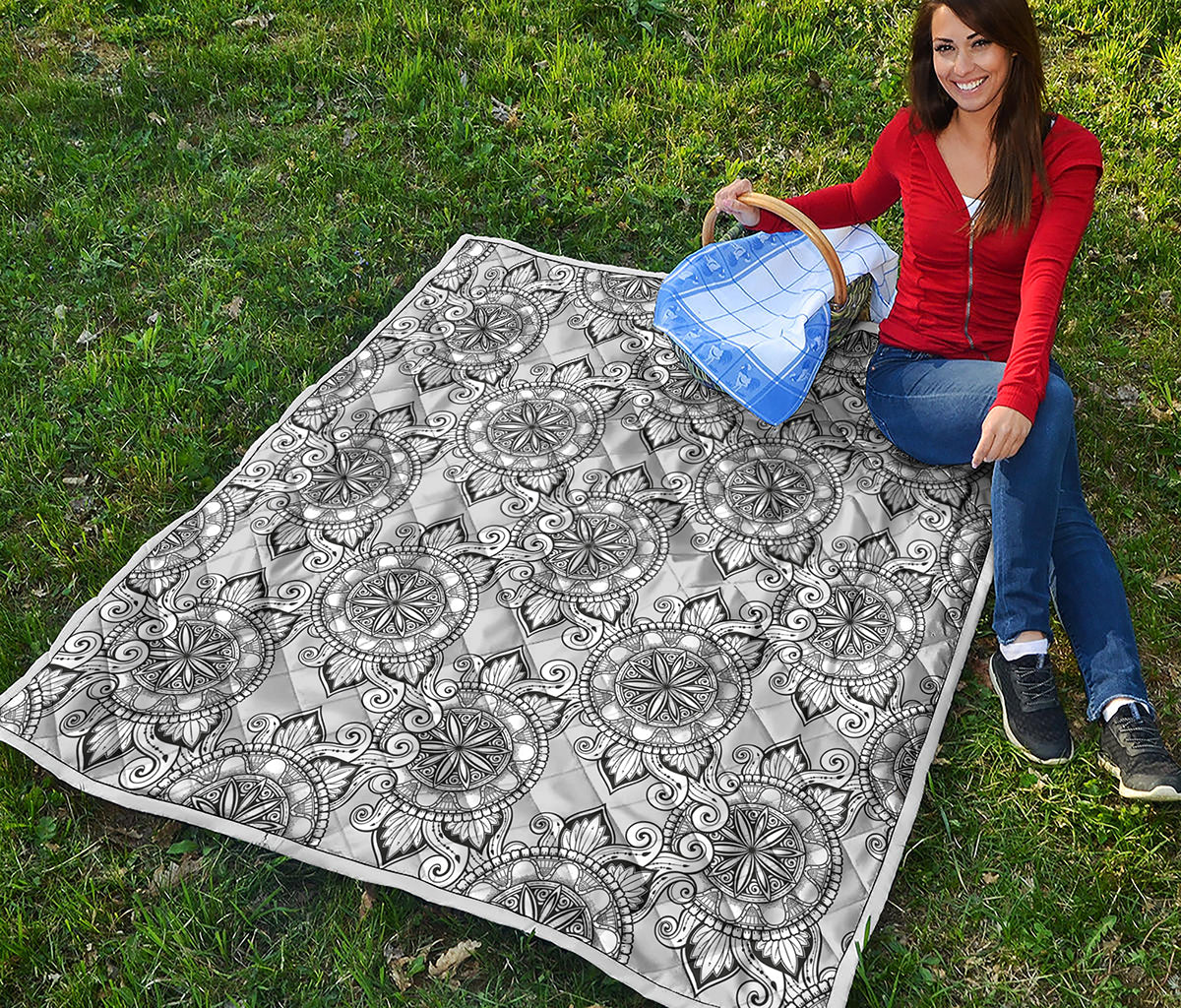 Zentangle Floral Pattern Print Quilt