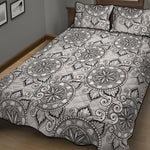 Zentangle Floral Pattern Print Quilt Bed Set