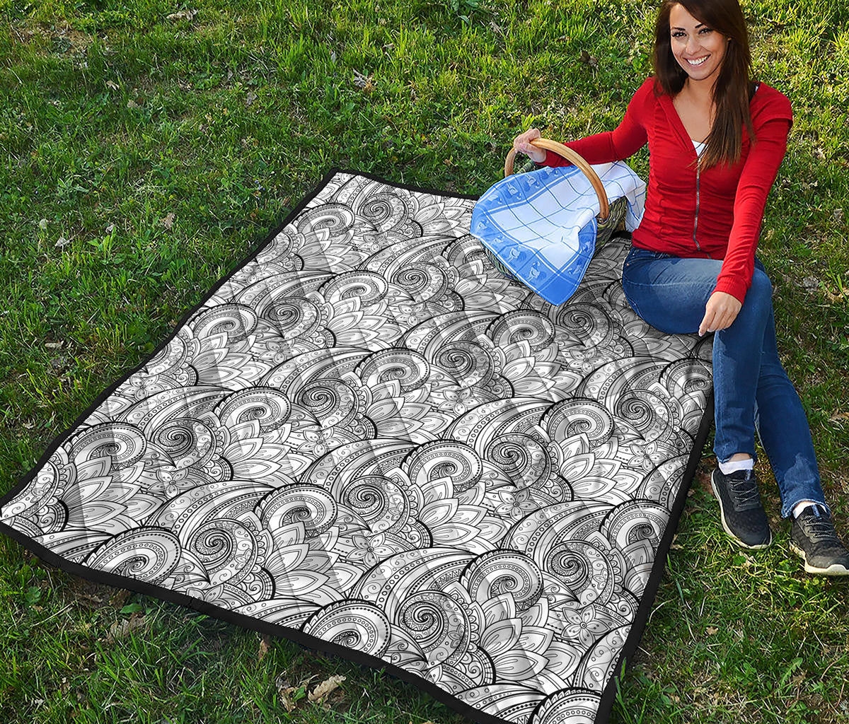 Zentangle Flower Pattern Print Quilt