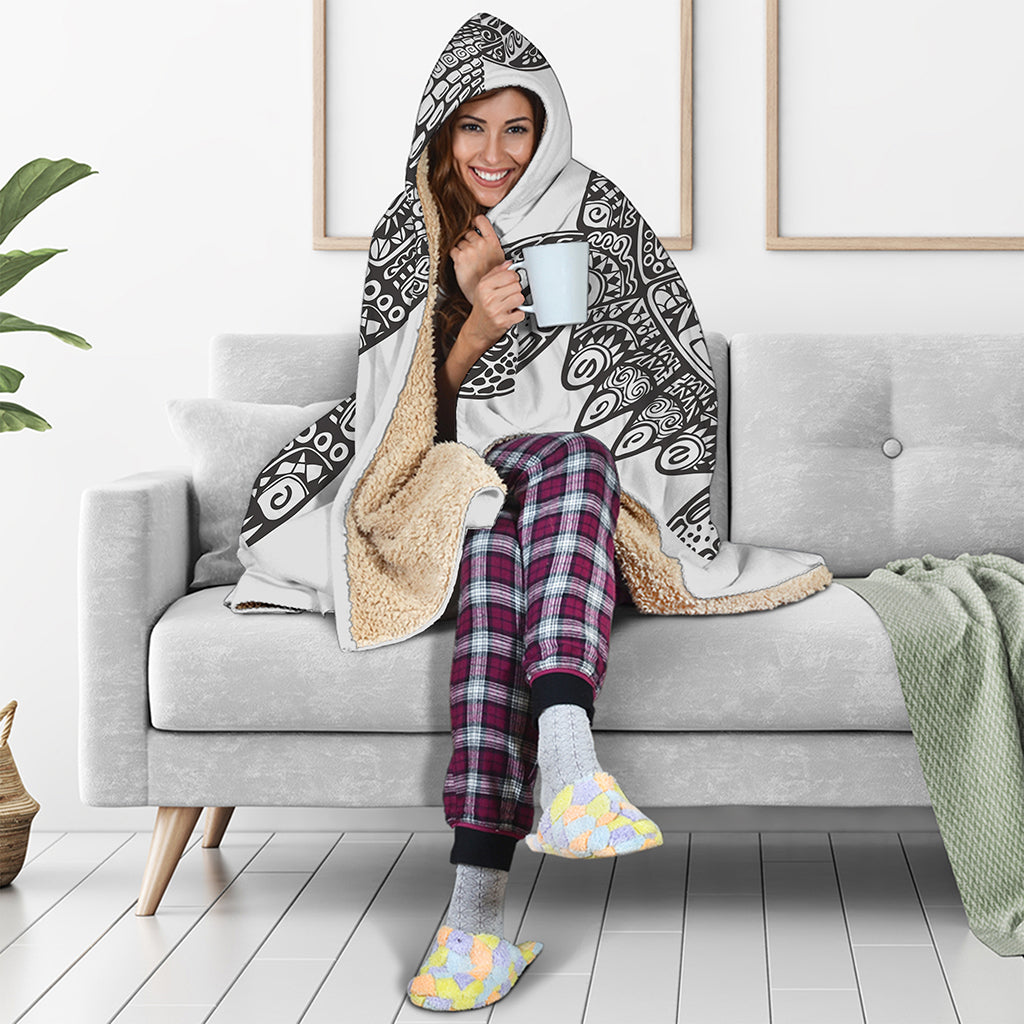 Zentangle Sea Turtle Print Hooded Blanket