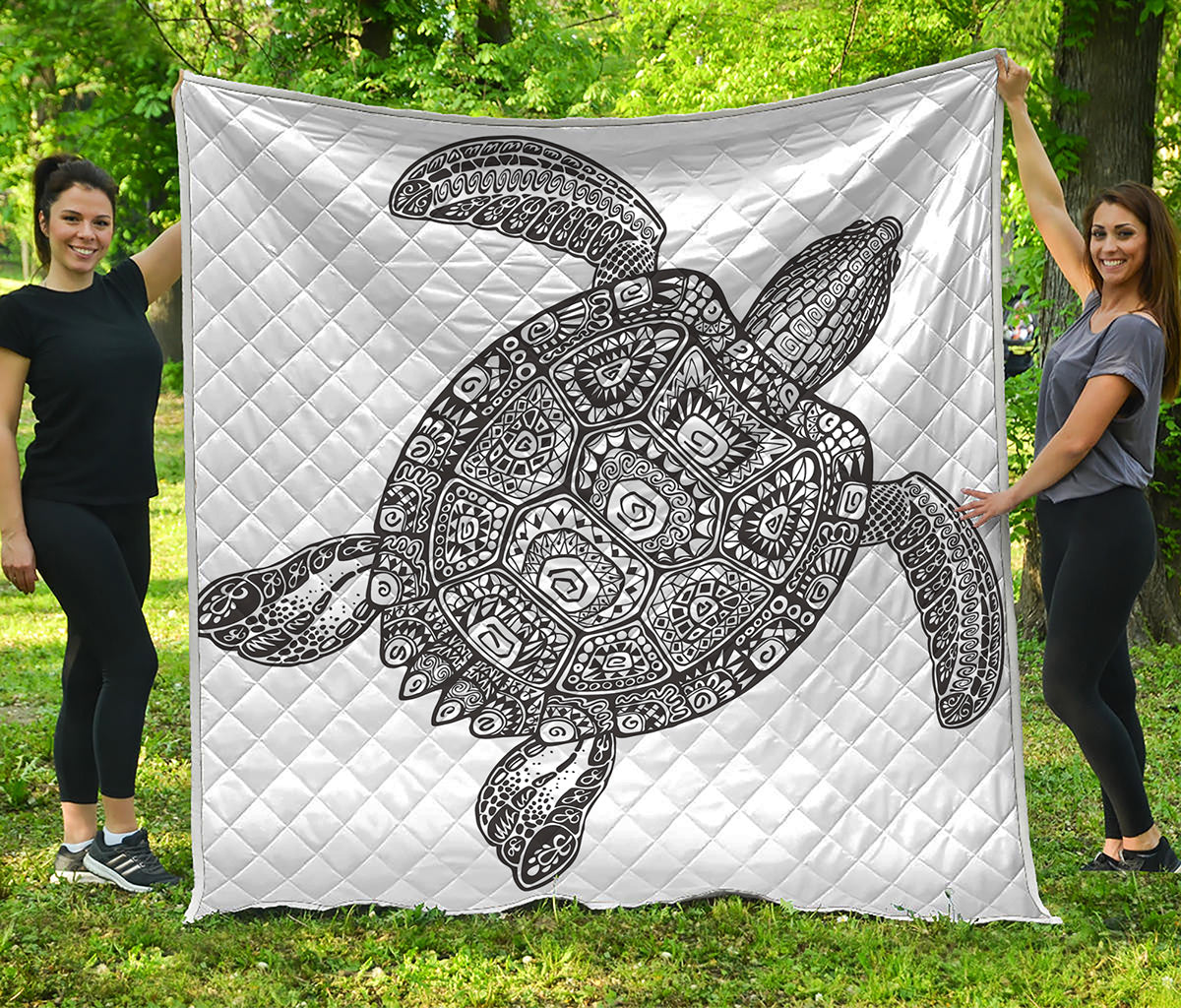 Zentangle Sea Turtle Print Quilt
