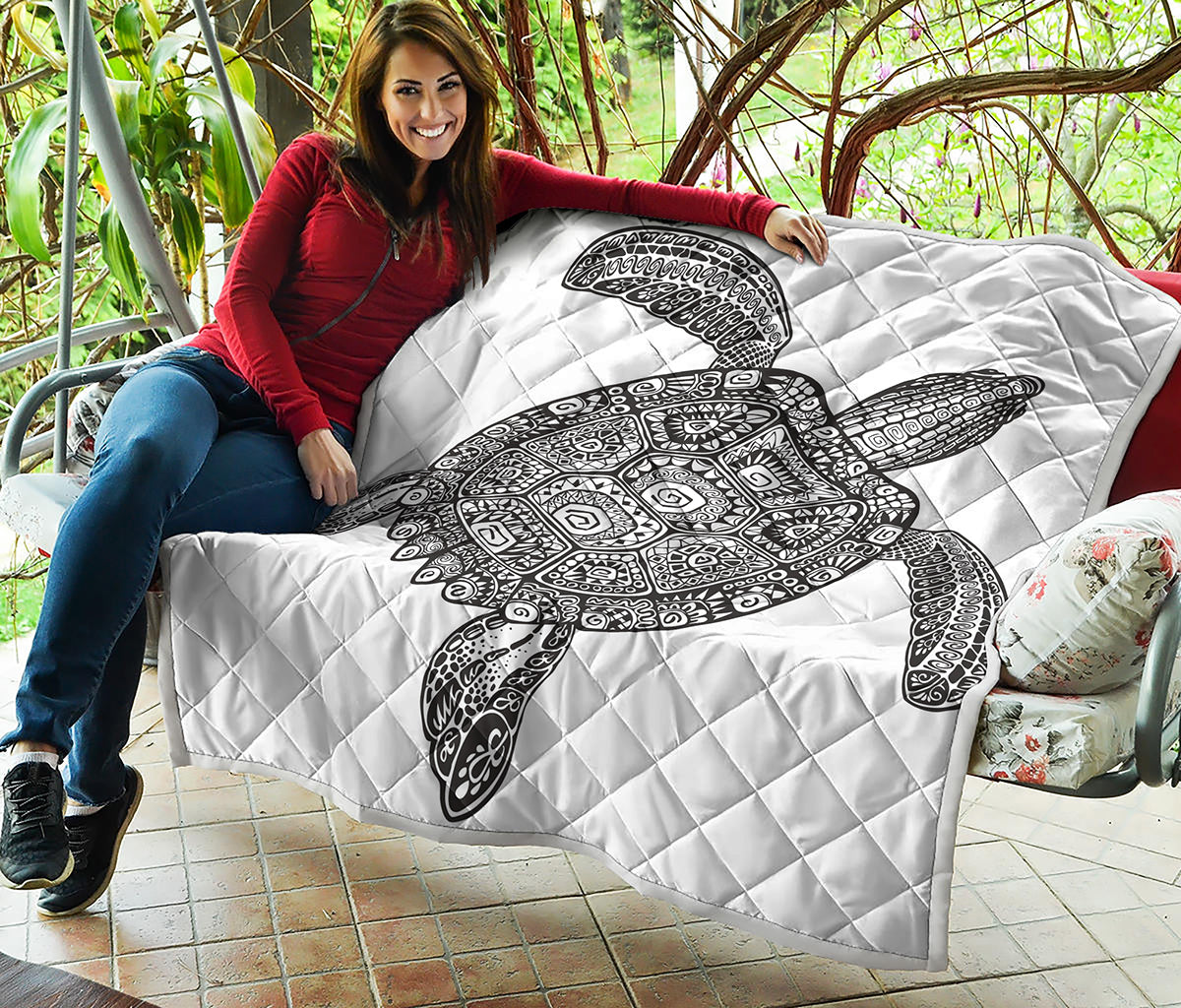 Zentangle Sea Turtle Print Quilt