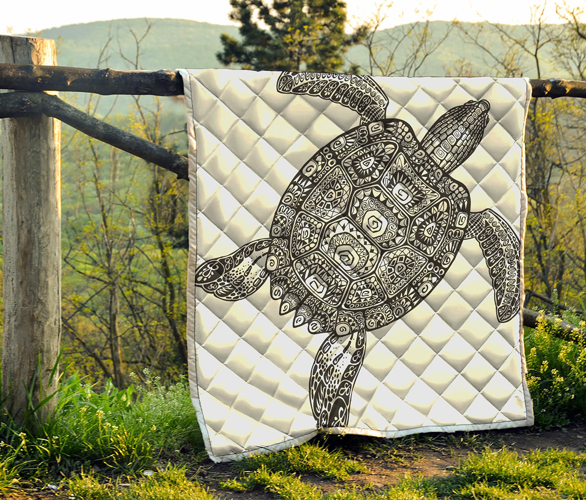 Zentangle Sea Turtle Print Quilt
