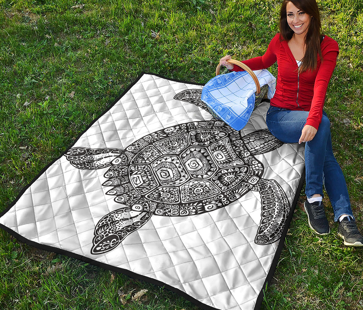 Zentangle Sea Turtle Print Quilt