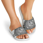 Zentangle Sea Turtle Print White Slide Sandals