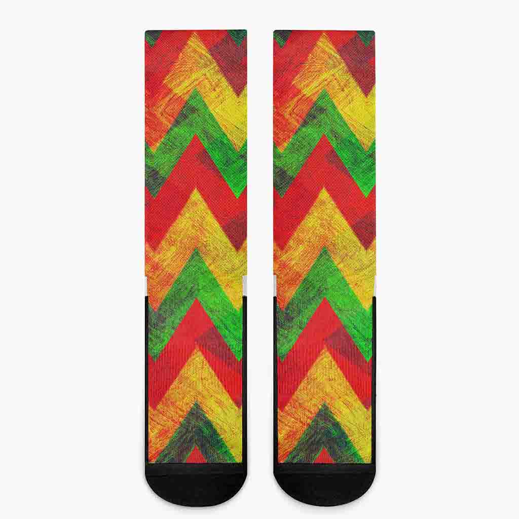 Zig Zag Reggae Pattern Print Crew Socks