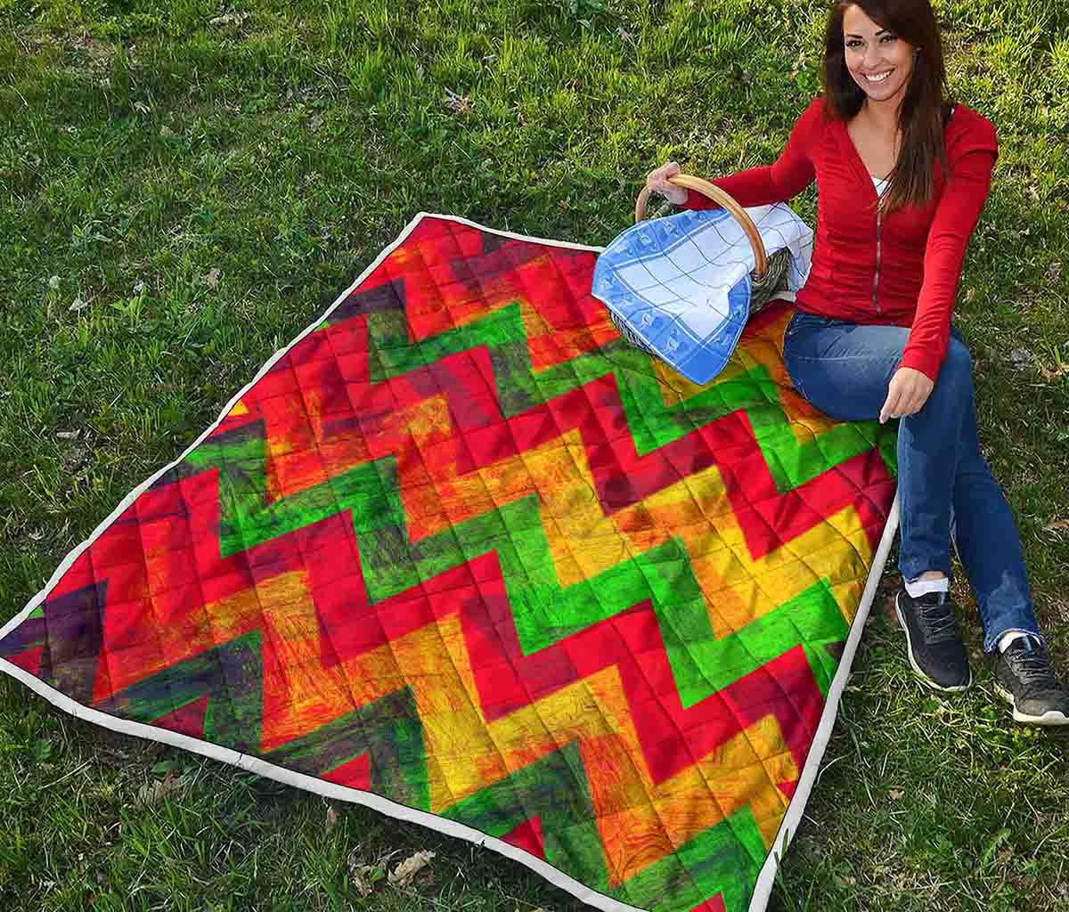 Zig Zag Reggae Pattern Print Quilt