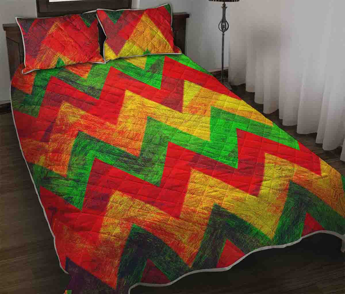 Zig Zag Reggae Pattern Print Quilt Bed Set