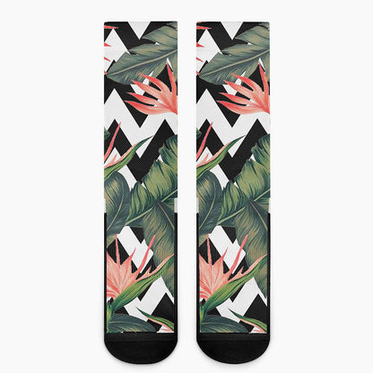 Zig Zag Tropical Pattern Print Crew Socks