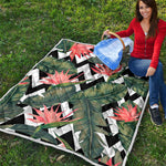 Zig Zag Tropical Pattern Print Quilt