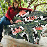 Zig Zag Tropical Pattern Print Quilt