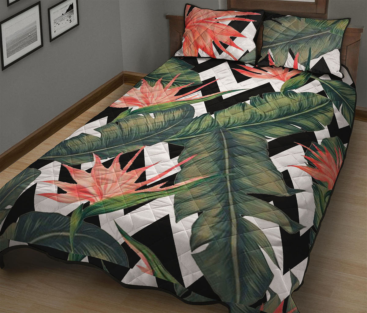Zig Zag Tropical Pattern Print Quilt Bed Set