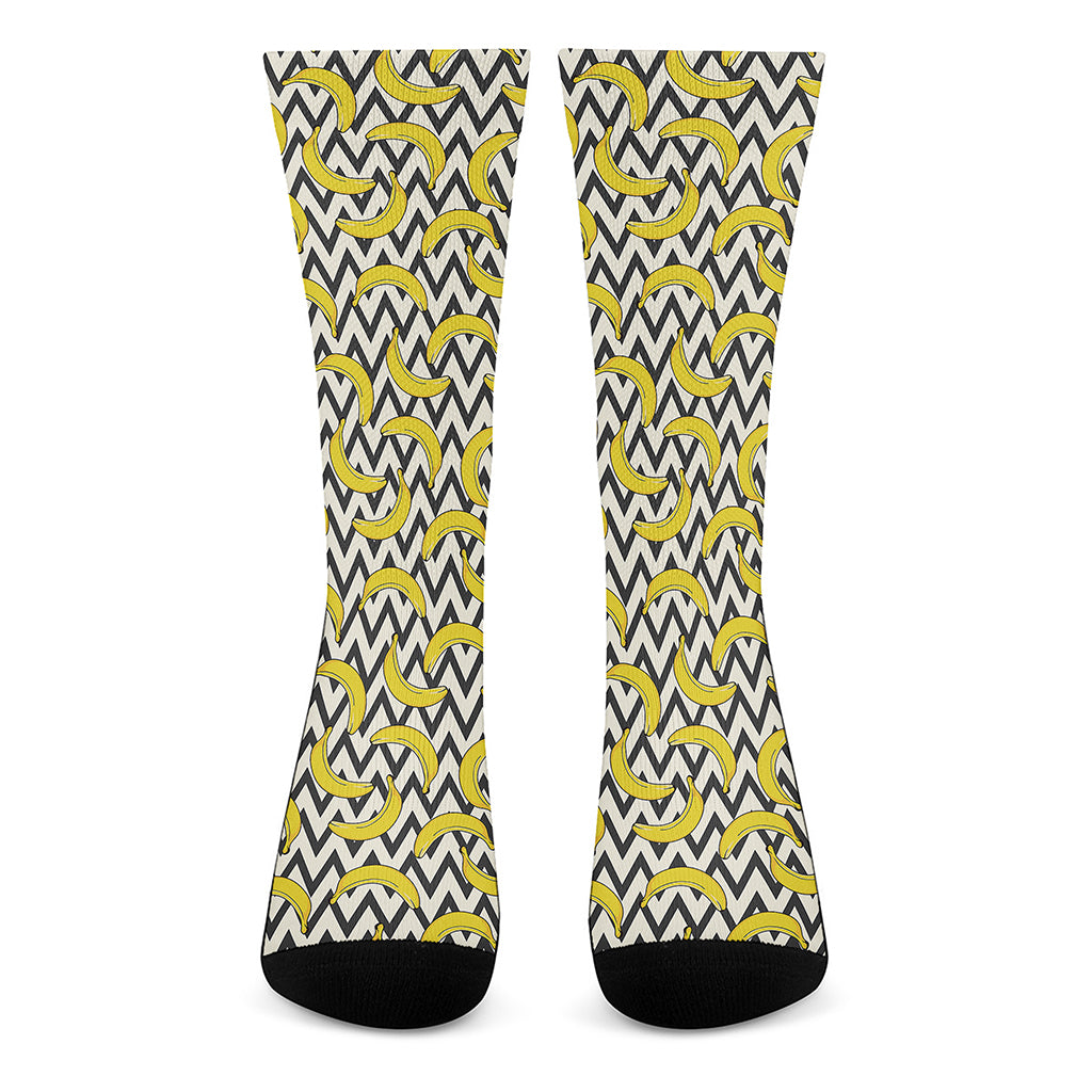 Zigzag Banana Pattern Print Crew Socks