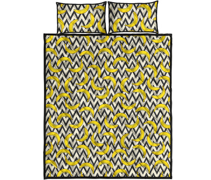 Zigzag Banana Pattern Print Quilt Bed Set