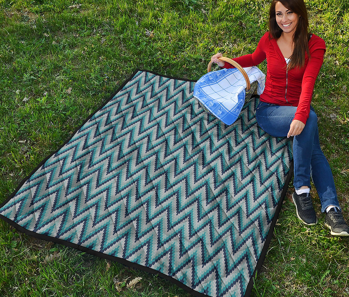 Zigzag Knitted Pattern Print Quilt
