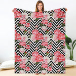 Zigzag Peony And Rose Pattern Print Blanket
