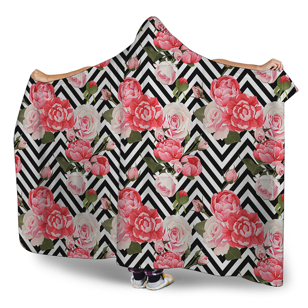 Zigzag Peony And Rose Pattern Print Hooded Blanket