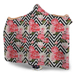 Zigzag Peony And Rose Pattern Print Hooded Blanket