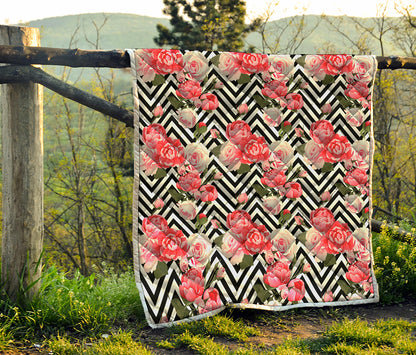 Zigzag Peony And Rose Pattern Print Quilt