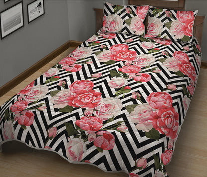 Zigzag Peony And Rose Pattern Print Quilt Bed Set
