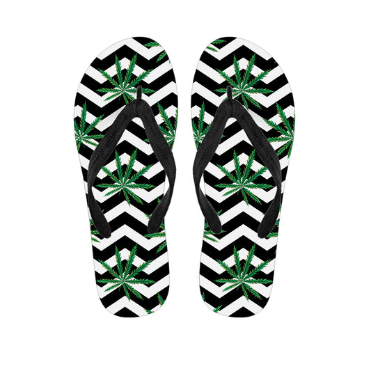 Zigzag Weed Pattern Print Flip Flops
