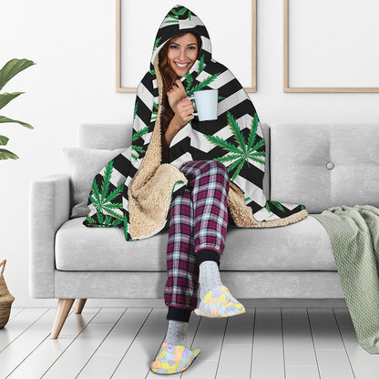 Zigzag Weed Pattern Print Hooded Blanket