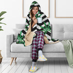 Zigzag Weed Pattern Print Hooded Blanket