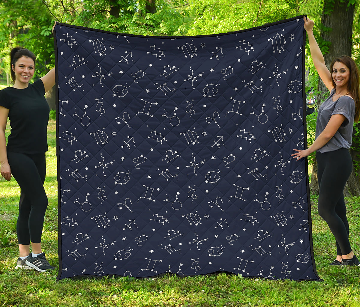 Zodiac Star Signs Pattern Print Quilt