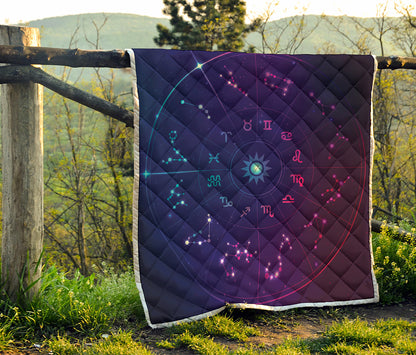 Zodiac Symbols Wheel Print Quilt