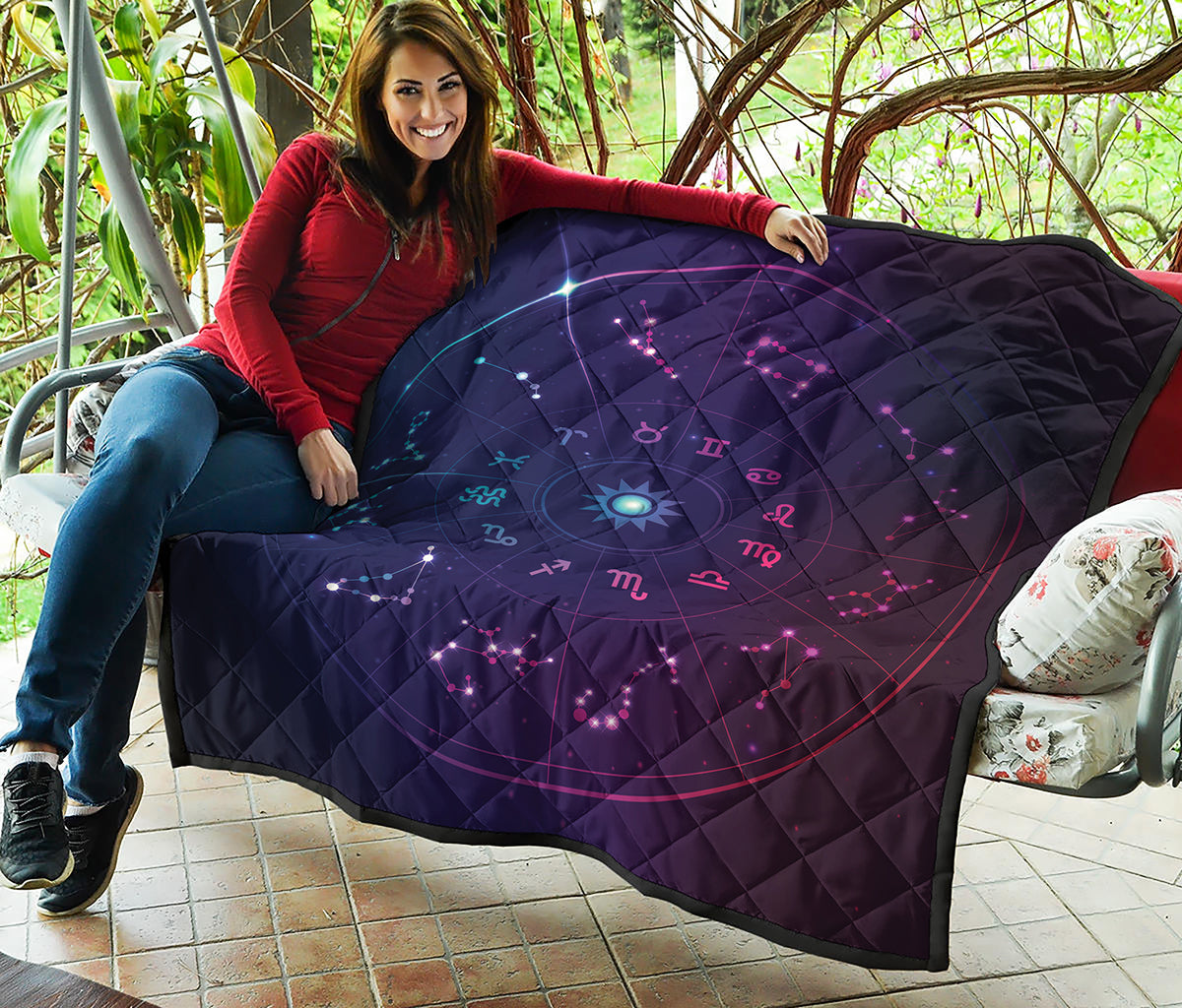 Zodiac Symbols Wheel Print Quilt