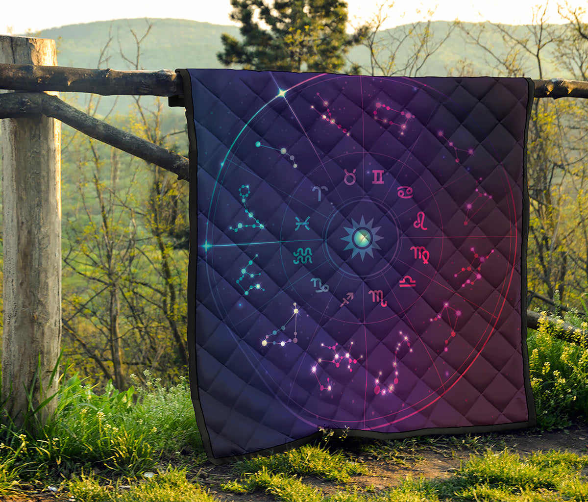 Zodiac Symbols Wheel Print Quilt