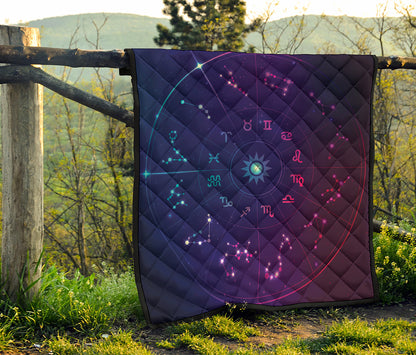 Zodiac Symbols Wheel Print Quilt